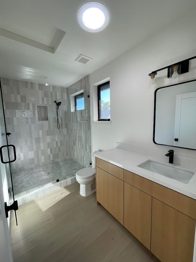 Bath detail